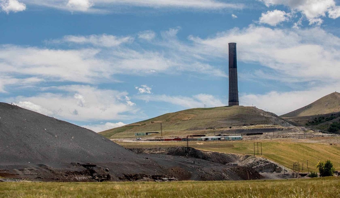 Anaconda Smelter Stack State Park